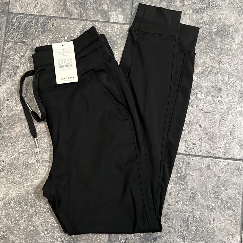 NWT HALARA Cloudful Air Highwaisted Drawstring Side Pocket Full Length Joggers